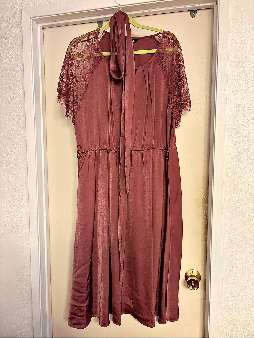 Lace Sleeve Maxi Dress in Purple Like New